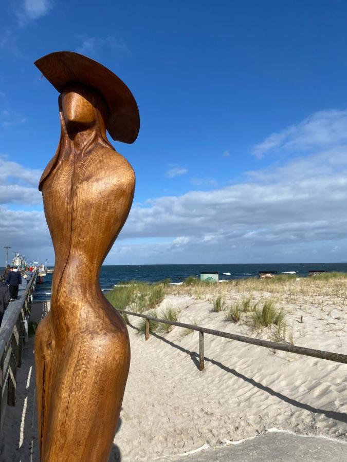 Freistehendes Einfamilienhaus Mit Boddenblick Naehe Ostsee Fuhlendorf  Bagian luar foto